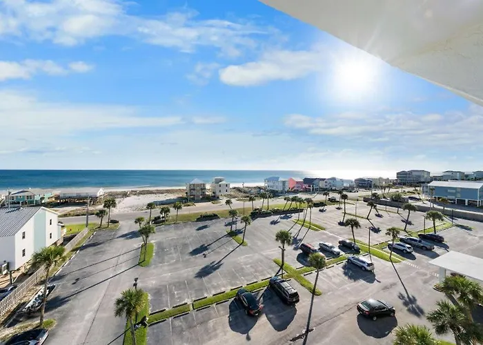 Surf & Racquet 716a Apartment